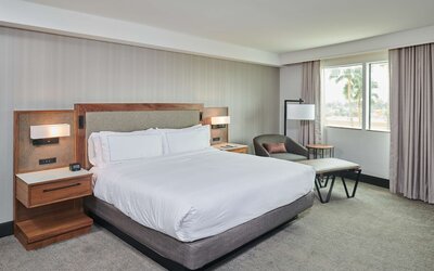 DoubleTree by Hilton Fullerton