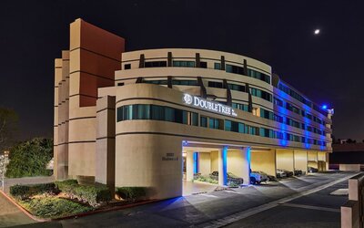 DoubleTree by Hilton Fullerton