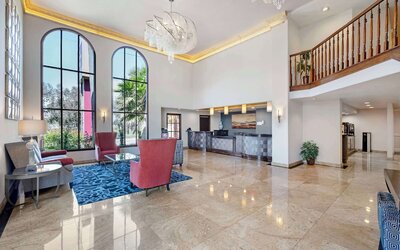 Best Western Plus Newport Mesa Inn