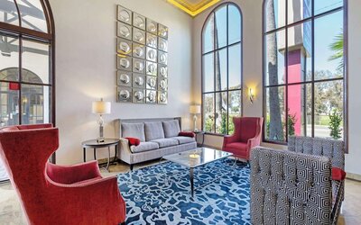 Best Western Plus Newport Mesa Inn