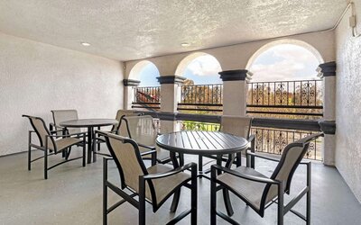Best Western Plus Newport Mesa Inn