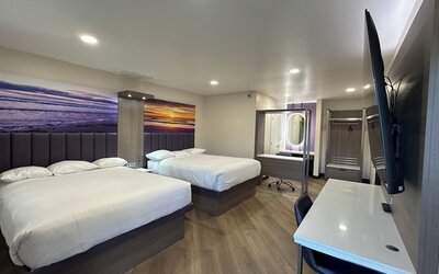 Costa Mesa Inn