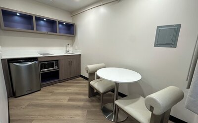 Costa Mesa Inn