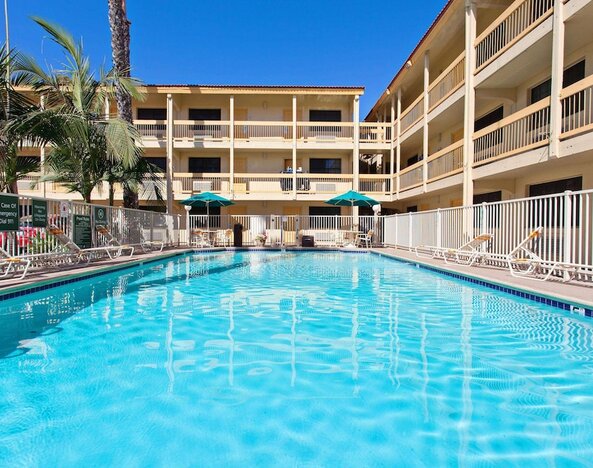 La Quinta Inn by Wyndham Costa Mesa / Newport Beach