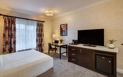 Ayres Hotel Costa Mesa/Newport Beach