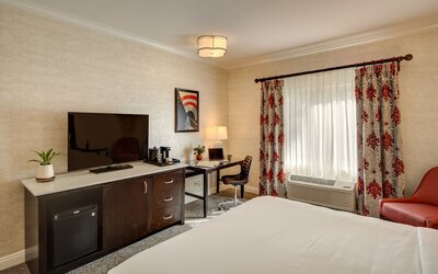 Ayres Hotel Costa Mesa/Newport Beach