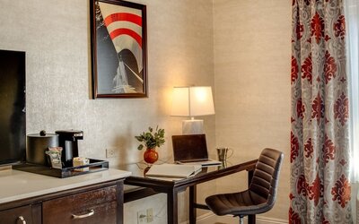 Ayres Hotel Costa Mesa/Newport Beach
