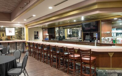 Howard Johnson by Wyndham Fullerton/Anaheim Conference Cntr