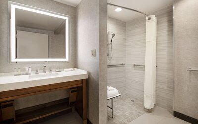 Fullerton Marriott at California State University