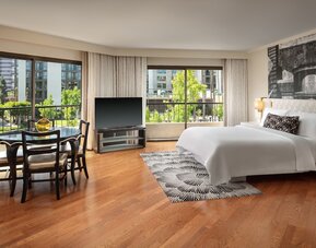 Avenue of the Arts Costa Mesa, a Tribute Portfolio Hotel