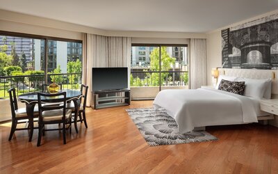 Avenue of the Arts Costa Mesa, a Tribute Portfolio Hotel