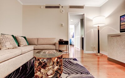 Avenue of the Arts Costa Mesa, a Tribute Portfolio Hotel