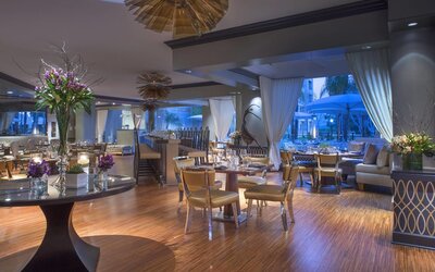 Avenue of the Arts Costa Mesa, a Tribute Portfolio Hotel