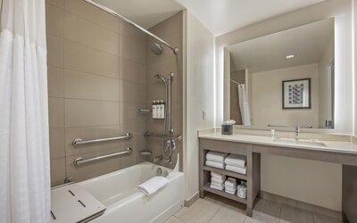 Hyatt House Irvine/John Wayne Airport