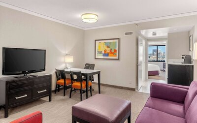 Embassy Suites by Hilton Irvine Orange County Airport