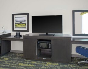 Hampton Inn & Suites Irvine-Orange County Airport