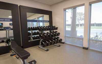 Hampton Inn & Suites Irvine-Orange County Airport