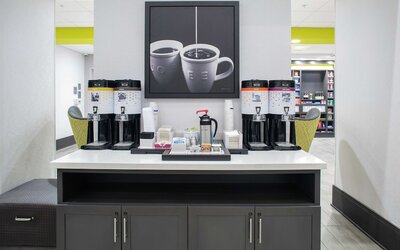 Hampton Inn & Suites Irvine-Orange County Airport