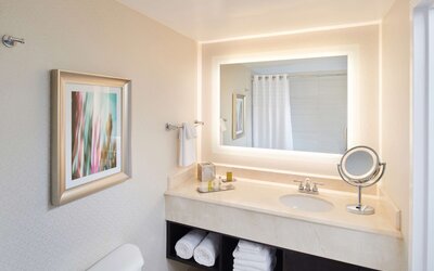 DoubleTree by Hilton Irvine - Spectrum