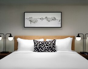 Sonesta Irvine John Wayne Airport