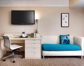 Atrium Hotel at Orange County Airport