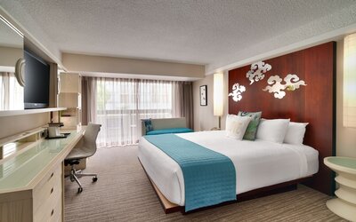 Atrium Hotel at Orange County Airport