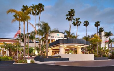 Atrium Hotel at Orange County Airport