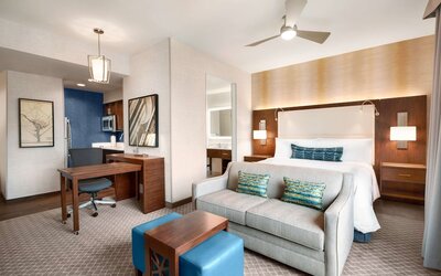 Homewood Suites by Hilton Arlington Rosslyn Key Bridge