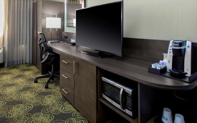 Hilton Garden Inn Reagan National Airport