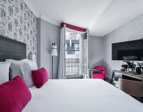 Maison Astor Paris, Curio Collection By Hilton