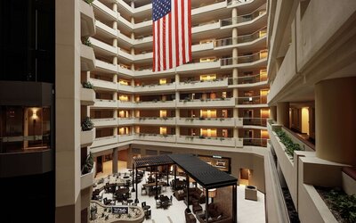 Embassy Suites by Hilton Crystal City National Airport