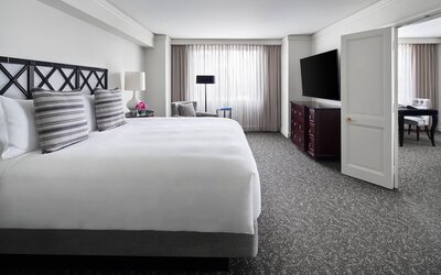 The Ritz-Carlton, Pentagon City