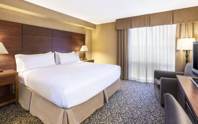 Holiday Inn National Airport/Crystal City by IHG