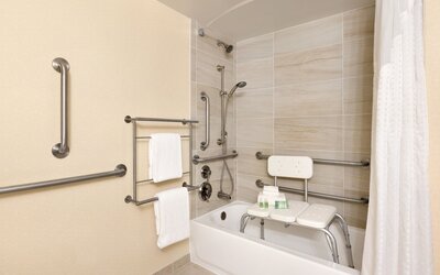 Holiday Inn National Airport/Crystal City by IHG