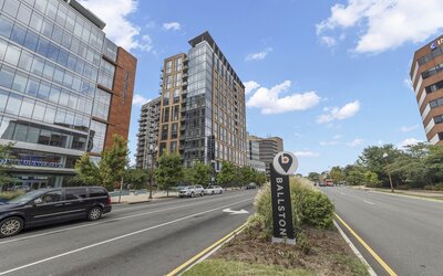 Placemakr Marymount Ballston
