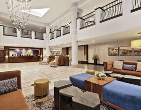 Doubletree by Hilton McLean Tysons
