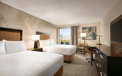 Doubletree by Hilton McLean Tysons