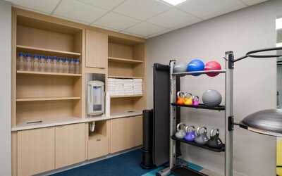 Sonesta Simply Suites Falls Church