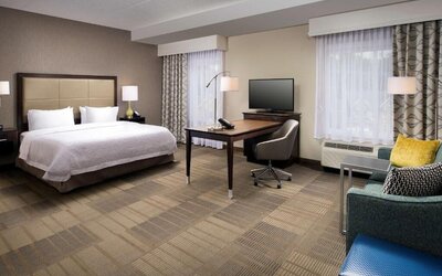 Hilton Garden Inn Falls Church