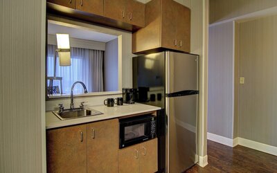 Courtyard by Marriott Tysons McLean