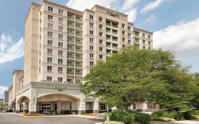 Courtyard by Marriott Tysons McLean