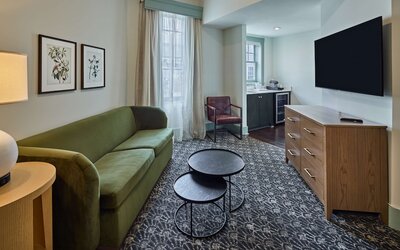 The Partridge Inn Augusta, Curio Collection by Hilton