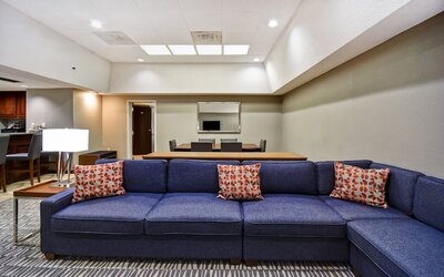 DoubleTree by Hilton Hotel Augusta