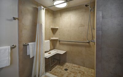 DoubleTree by Hilton Hotel Augusta