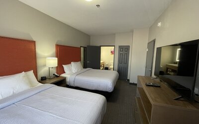 La Quinta Inn & Suites by Wyndham Augusta/Fort Eisenhower