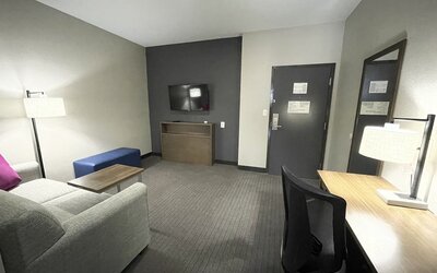 La Quinta Inn & Suites by Wyndham Augusta/Fort Eisenhower