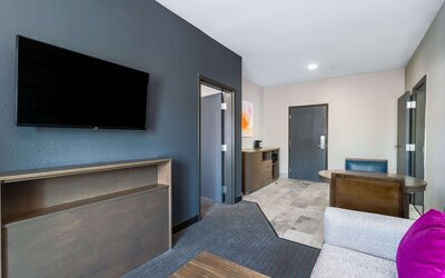 La Quinta Inn & Suites by Wyndham Augusta/Fort Eisenhower