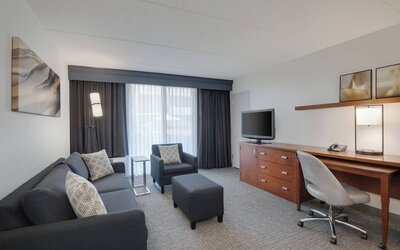 Courtyard By Marriott Augusta