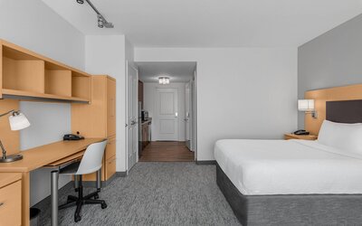 TownePlace Suites by Marriott Denver Airport at Gateway Park