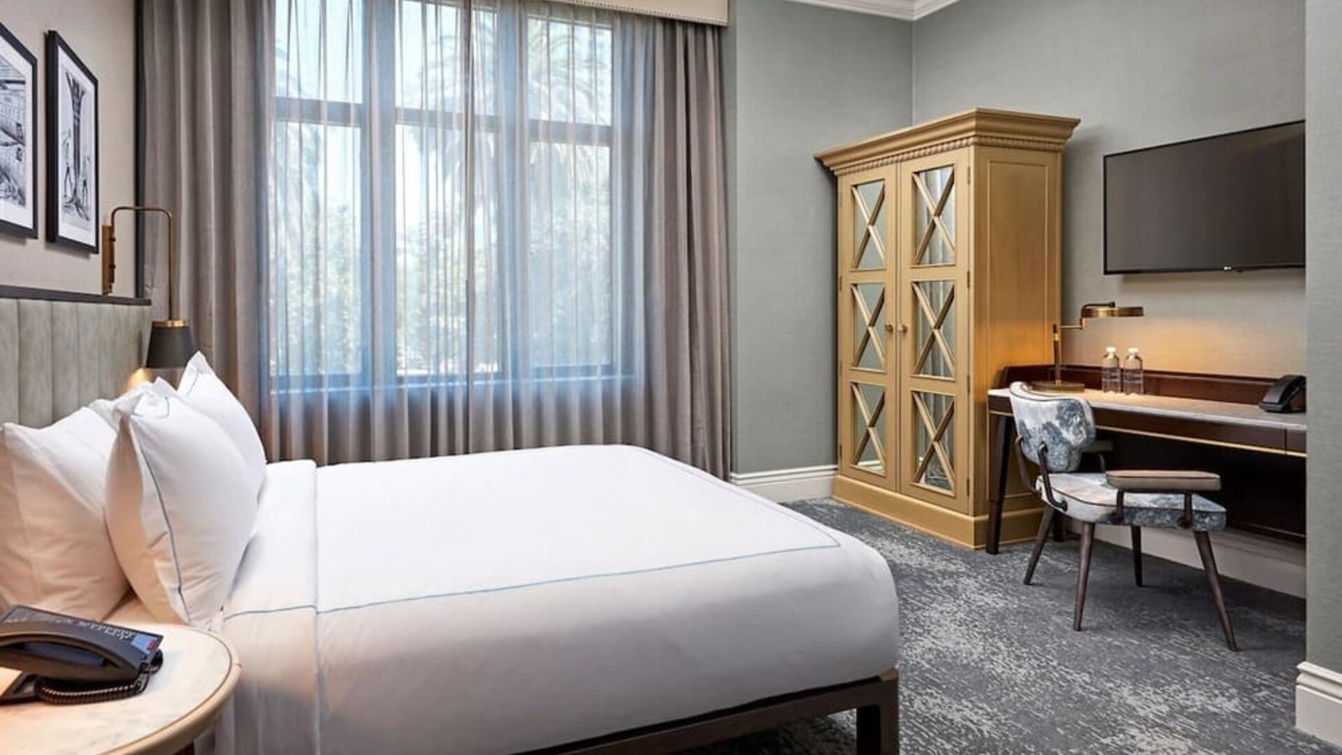 Day use room with natural light at The Citizen Hotel, Autograph Collection.